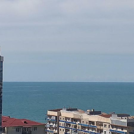 Apartament DeLux Sea View Batoemi Buitenkant foto