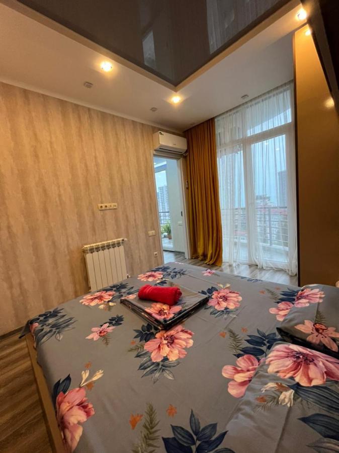 Apartament DeLux Sea View Batoemi Buitenkant foto